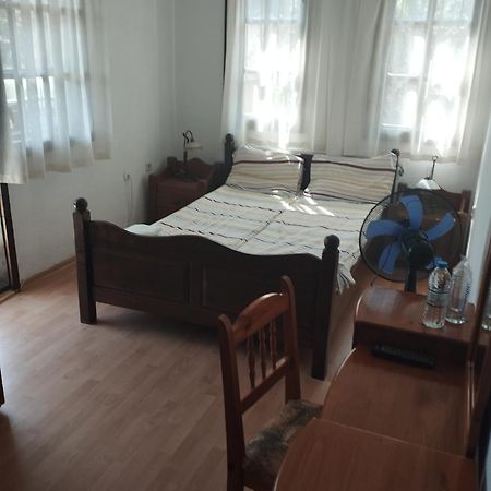 Villa Nasco Golden Sands Esterno foto