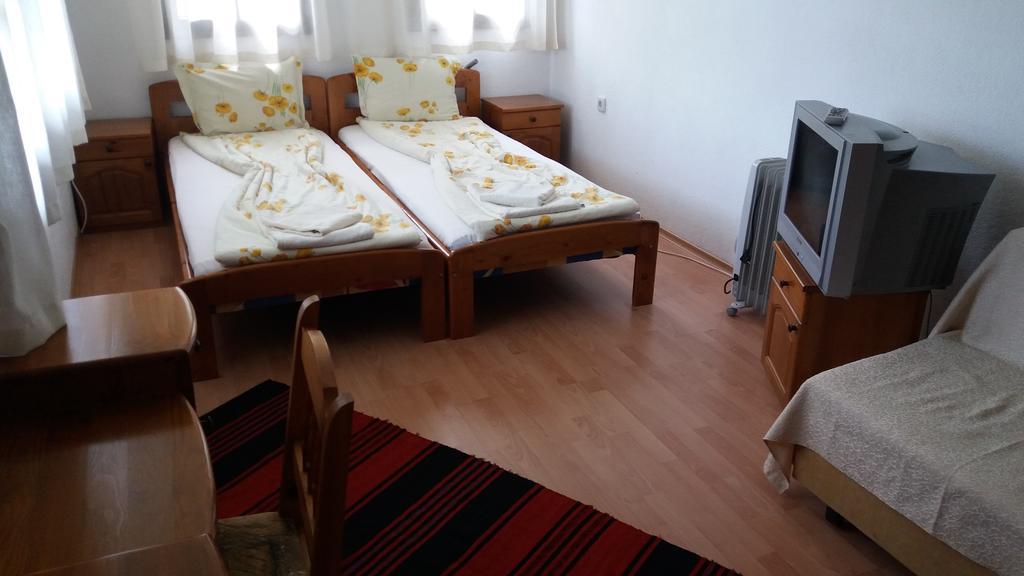 Villa Nasco Golden Sands Esterno foto
