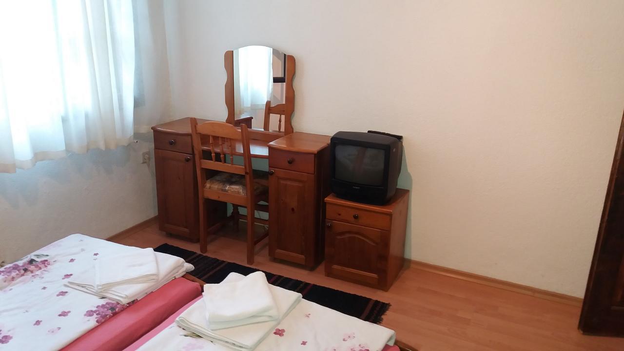 Villa Nasco Golden Sands Esterno foto